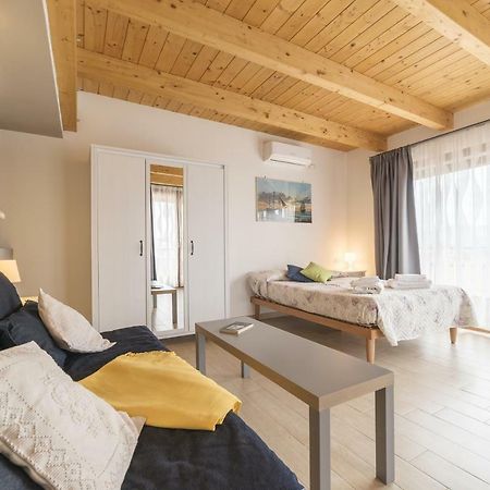 Apartamento Peperino Attic Flat Ciampino Exterior foto